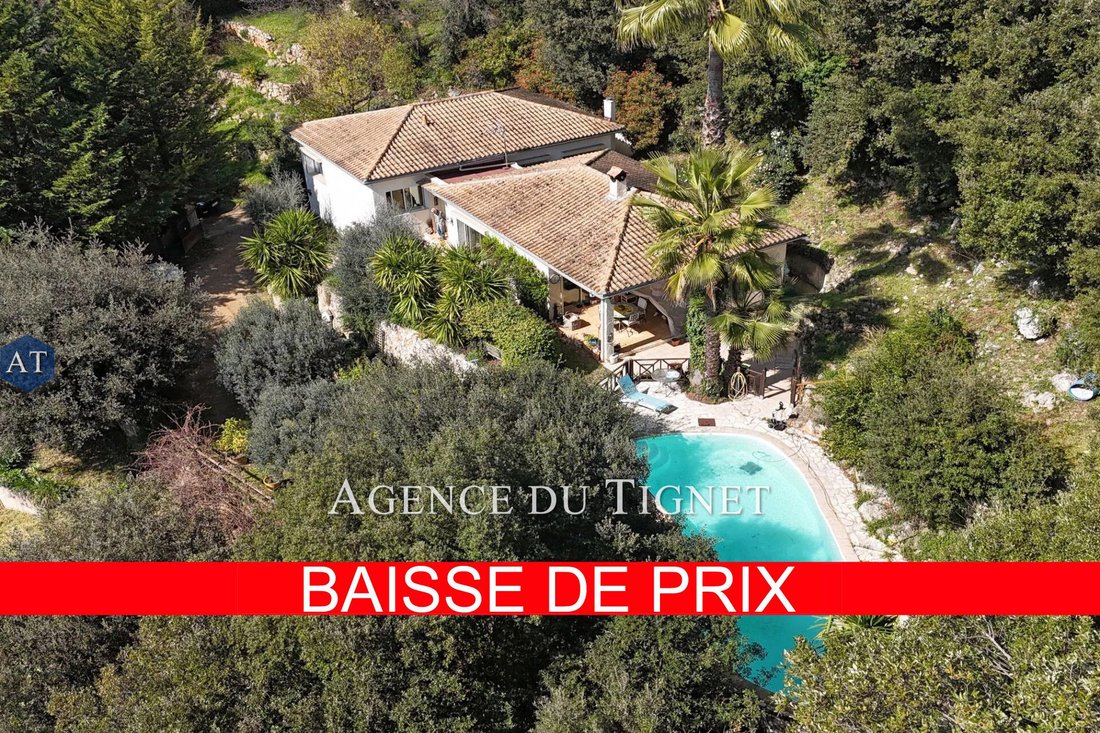 Villa in Le Tignet, Provence-Alpes-Côte d'Azur, France 1 - 17440652