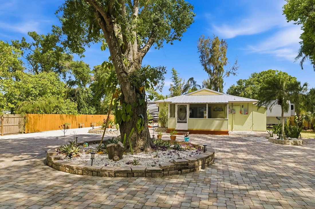 House in Sarasota, Florida, United States 1 - 17968152