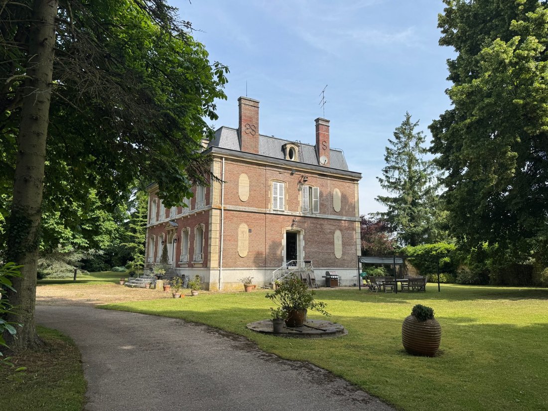 Chateau in Cailly-sur-Eure, Normandy, France 3 - 17971568