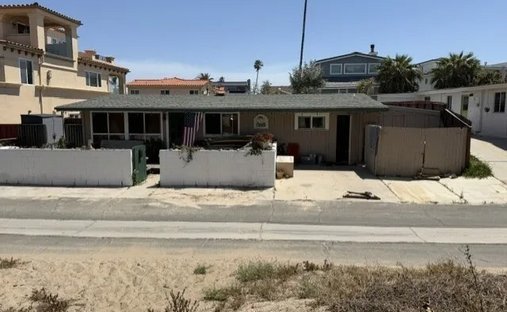 House in Ventura, California, United States 1