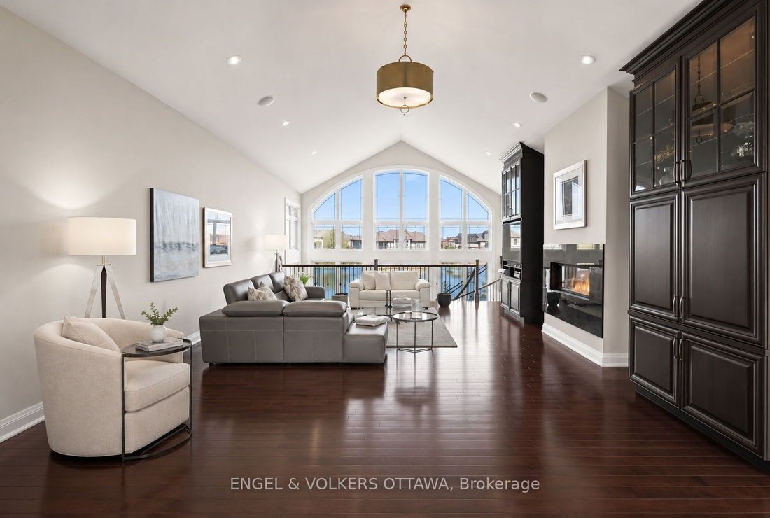 House in Ottawa, Ontario, Canada 5 - 17970085