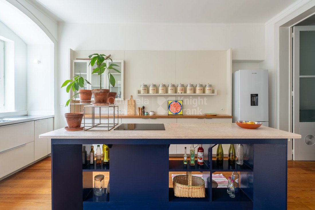 Apartment in Santa Maria Maior, Lisbon, Portugal 2 - 17970175