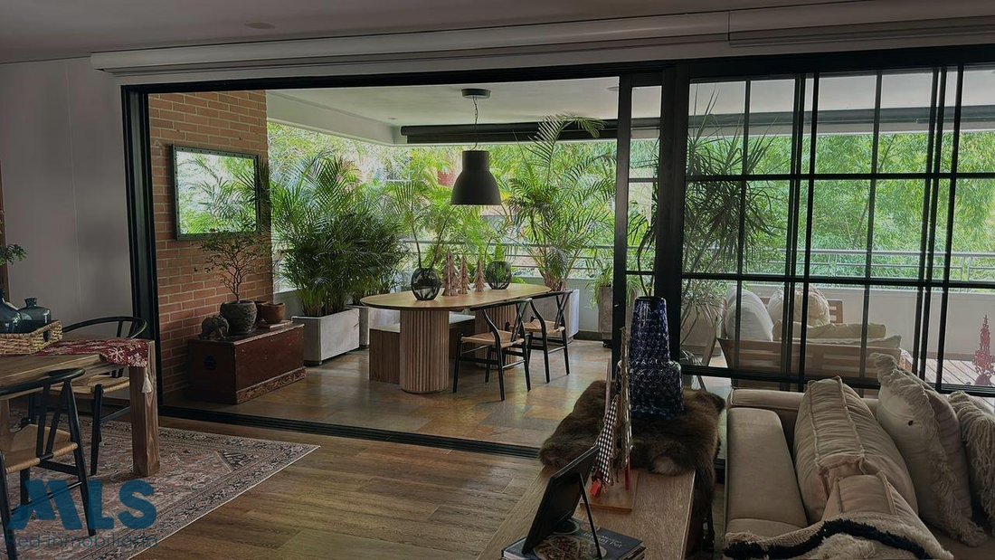 Apartment in Medellín, Antioquia, Colombia 1 - 17972267
