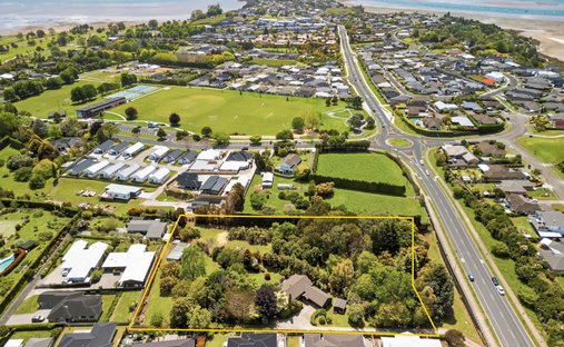 House in Omokoroa, Bay of Plenty, New Zealand 1
