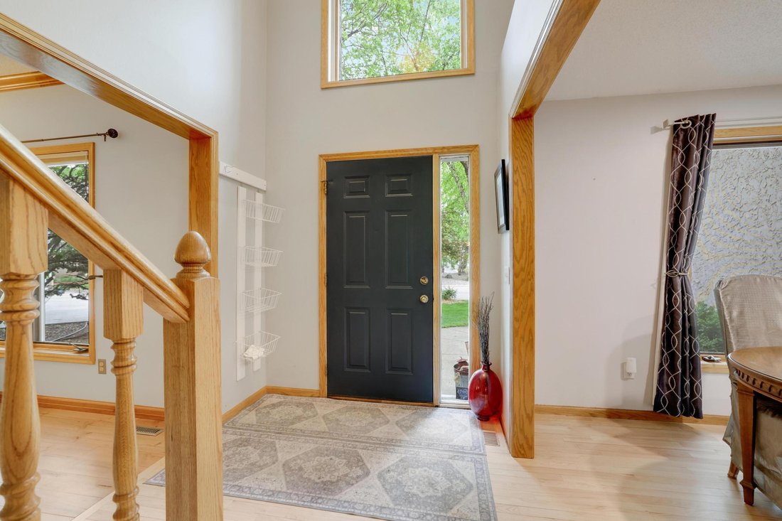 House in Eagan, Minnesota, United States 3 - 17970123