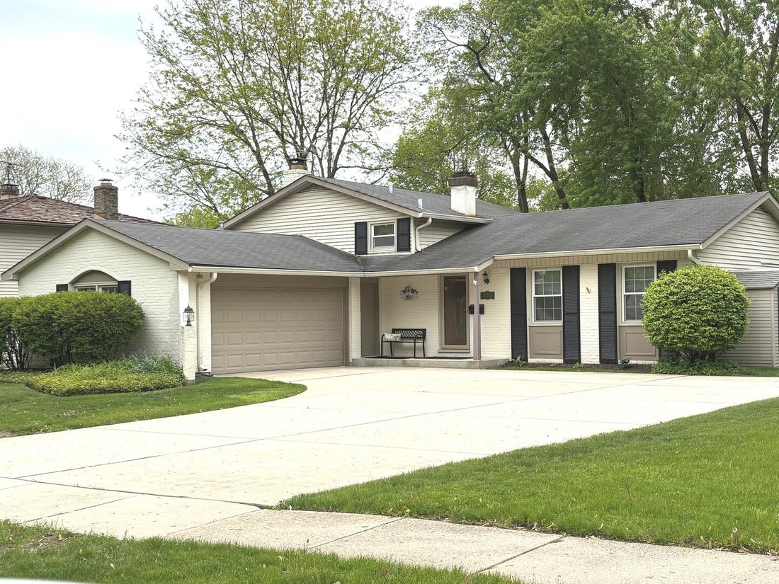 House in Libertyville, Illinois, United States 2 - 17966534