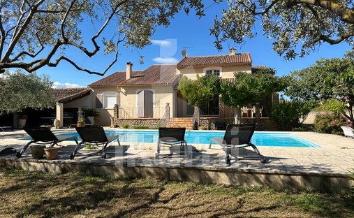 Casa a Tresques, Occitania, Francia 1