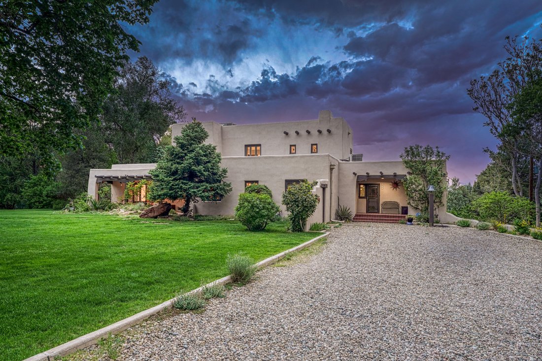 Pueblo, Colorado, United States 4 - 17463369