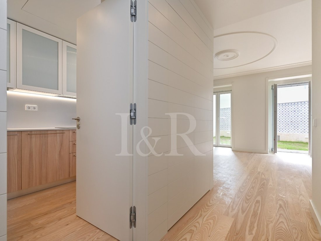 Apartment in Arroios, Lisbon, Portugal 4 - 15126094