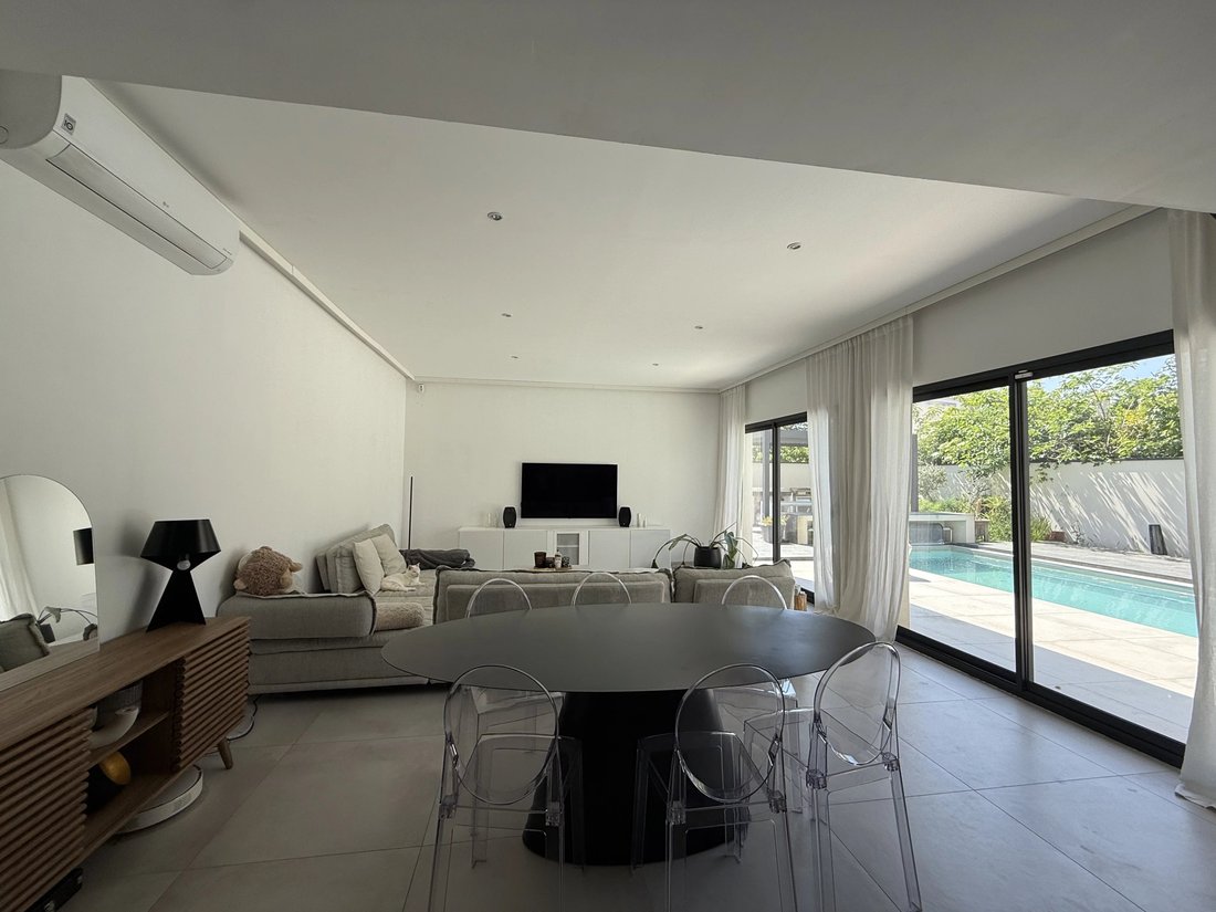 House in Les Blaches-Les Champs, Montelimar, France 3 - 17966059