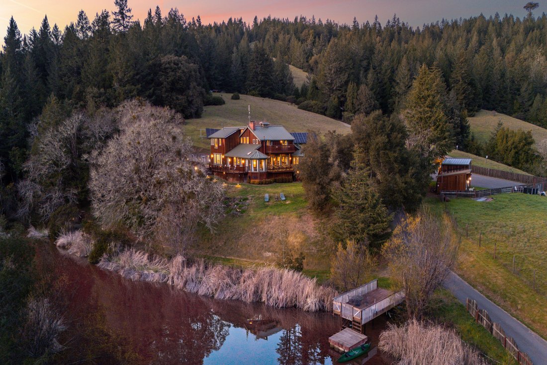 House in Ukiah, California, United States 3 - 17967917