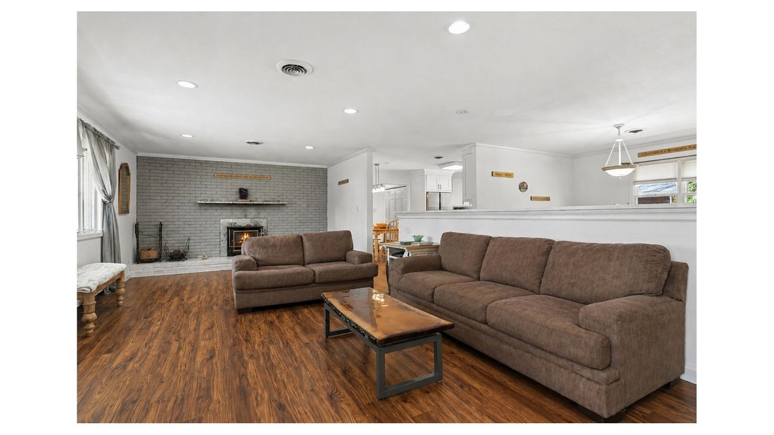 House in Peconic, New York, United States 4 - 17768516