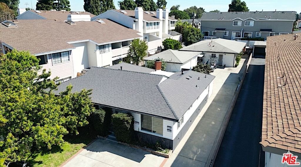 Torrance, California, United States 1 - 17968941