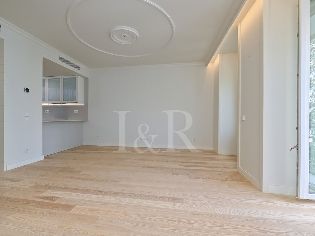 Apartment in Arroios, Lisbon, Portugal 5 - 15126085
