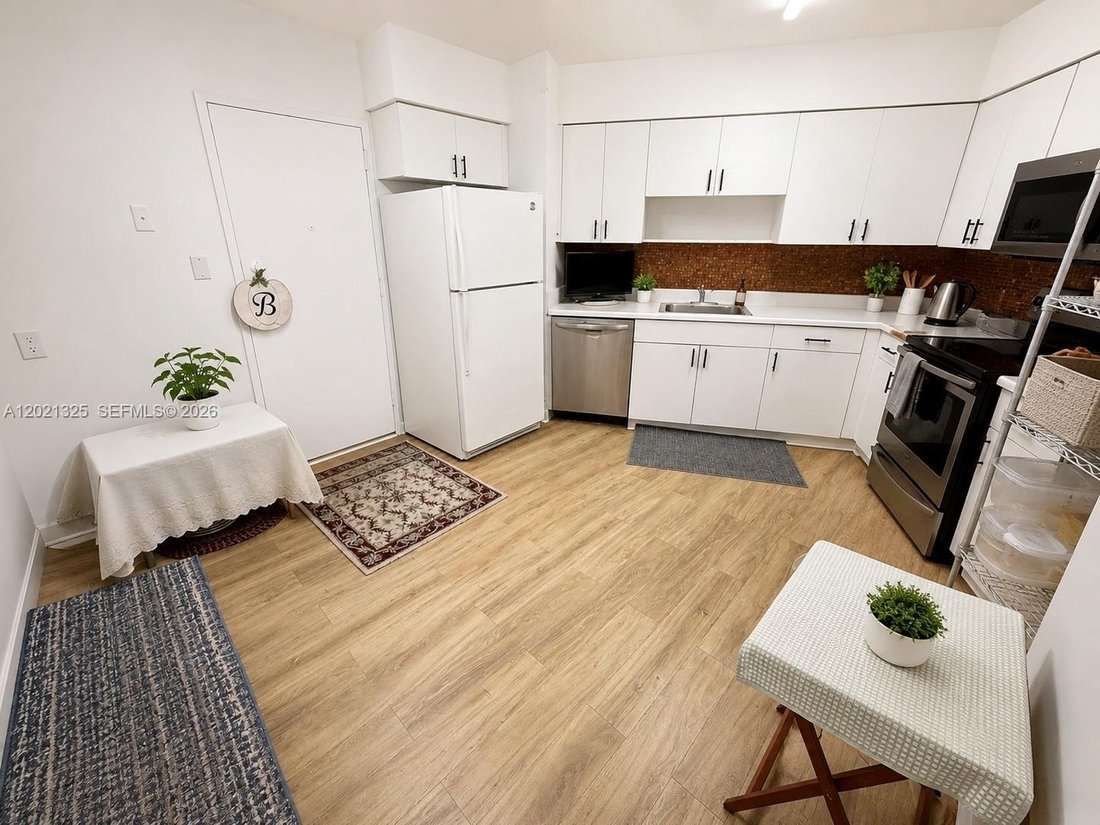 Condo in Miami Beach, Florida, United States 1 - 17967005