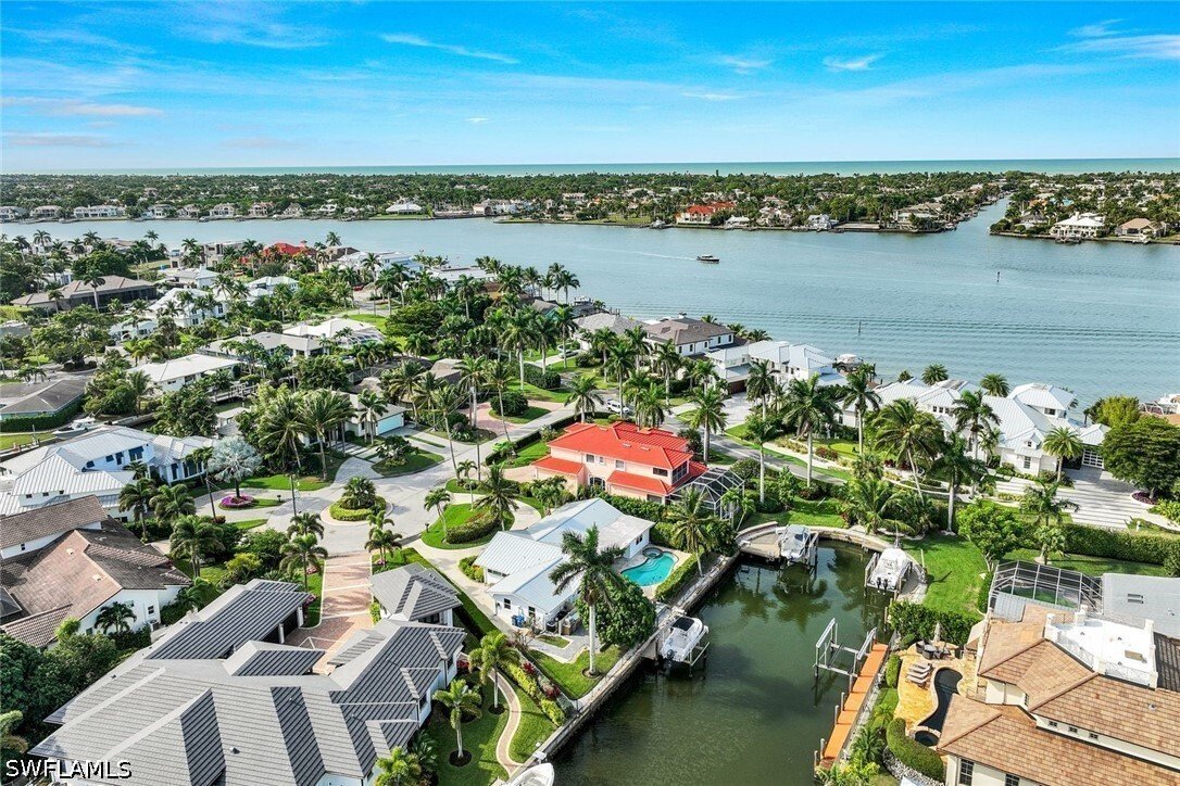 House in Naples, Florida, United States 3 - 17968339