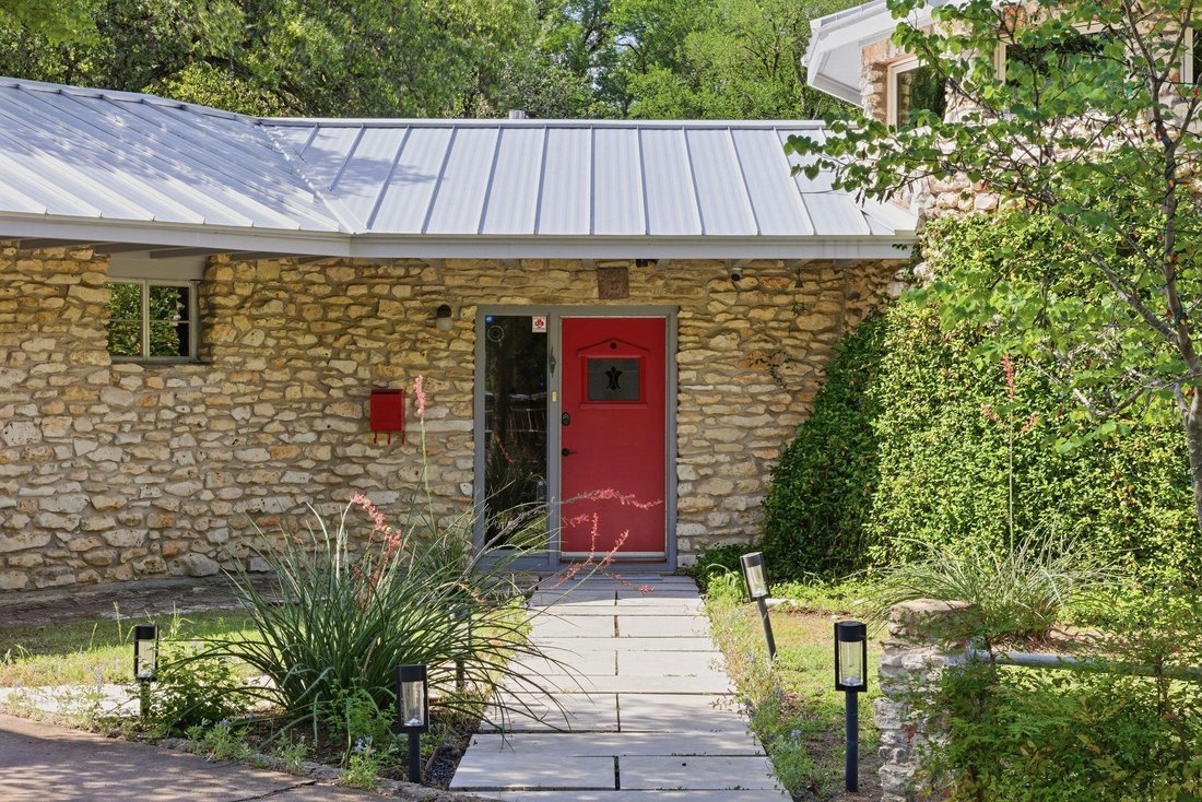 House in Austin, Texas, United States 4 - 17966023
