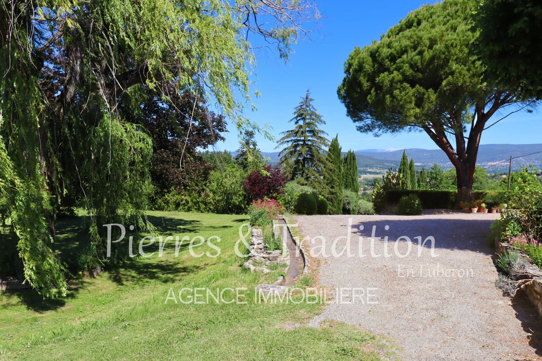Estate in Centre Nord, Apt, France 2 - 14198490