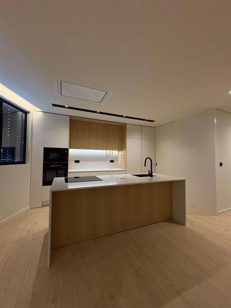 Apartment in Gondomar (Sao Cosme), Valbom e Jovim, Porto District, Portugal 1 - 17968650