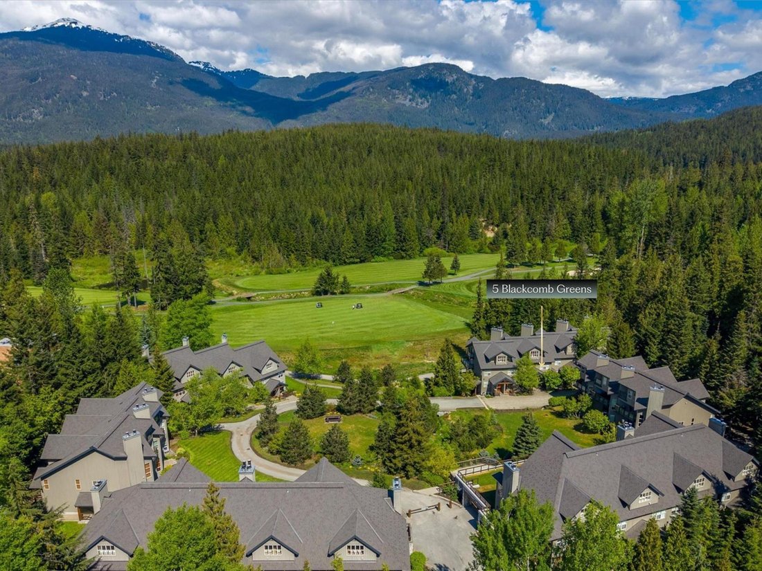 Whistler, British Columbia, Canada 2 - 17971278