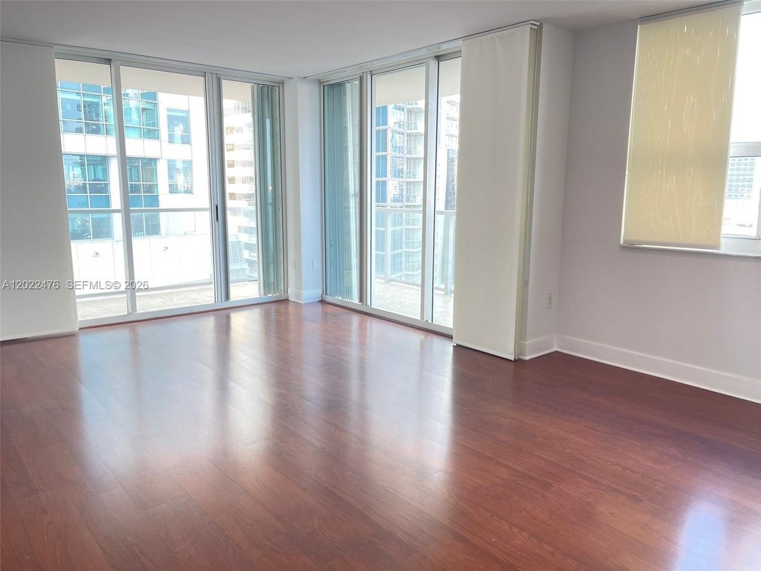 Condo in Miami, Florida, United States 3 - 17966289