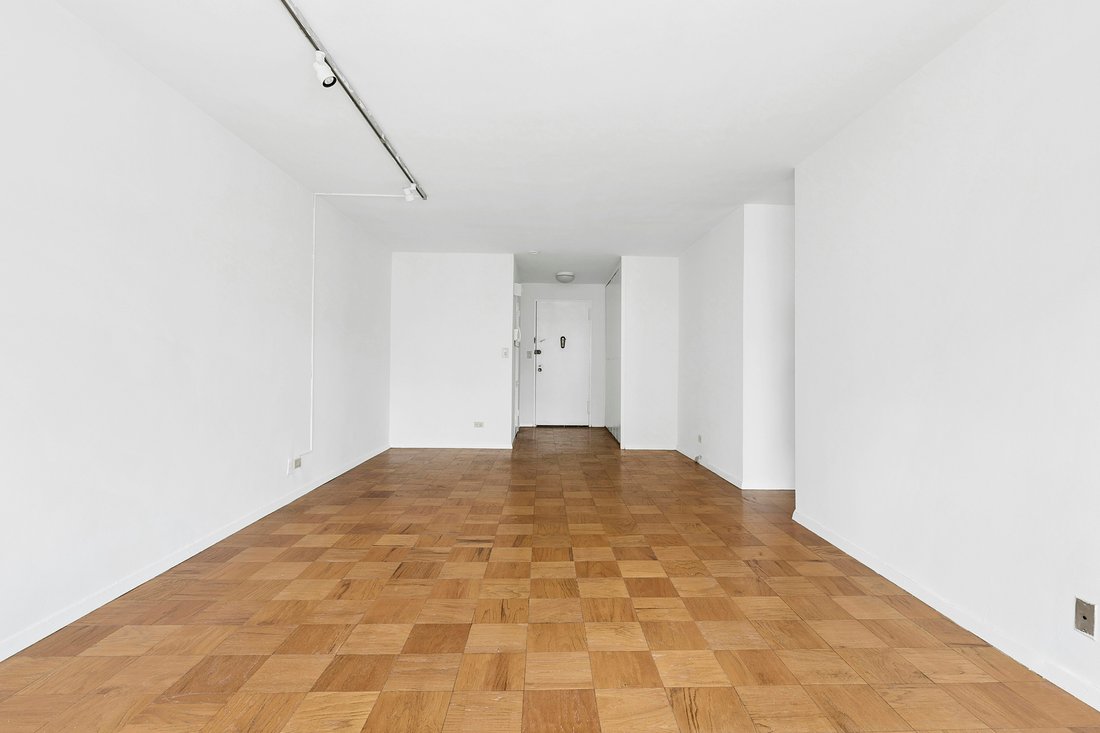 Co Op in New York, New York, United States 4 - 17961571