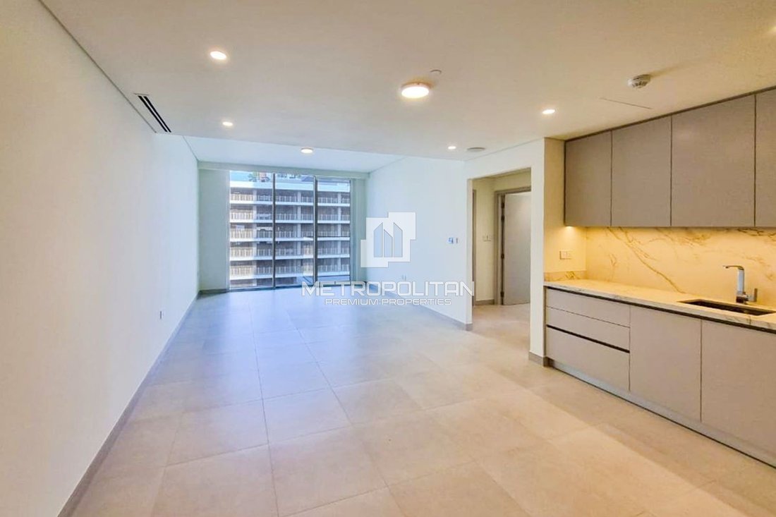 Apartment in Dubai Harbour, Dubai, United Arab Emirates 1 - 17409180