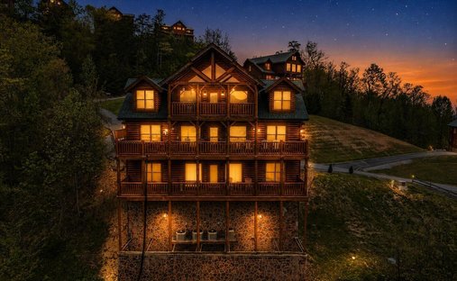House in Sevierville, Tennessee, United States 1