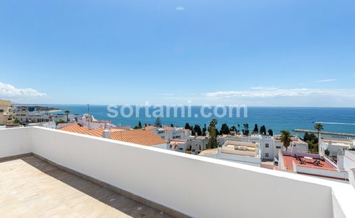 House in Olhos de Agua, Algarve, Portugal 1
