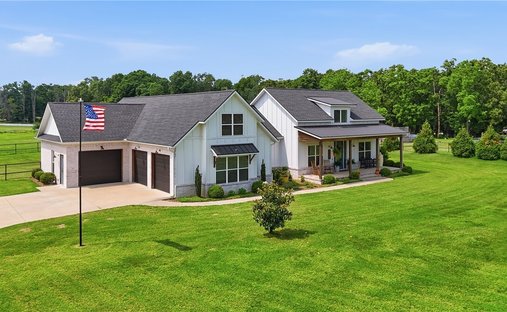 House in Maysville, Arkansas, United States 1