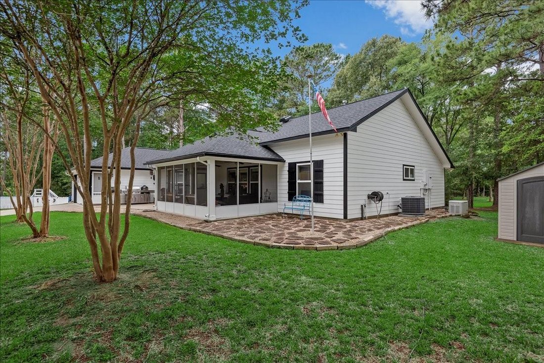 House in Navasota, Texas, United States 4 - 17969825