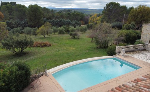Villa in Flayosc, Provence-Alpes-Côte d'Azur, France 1