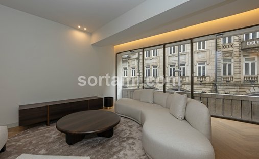 Apartment in Cedofeita, Santo Ildefonso, Se, Miragaia, Sao Nicolau e Vitoria, Porto District, Portugal 1