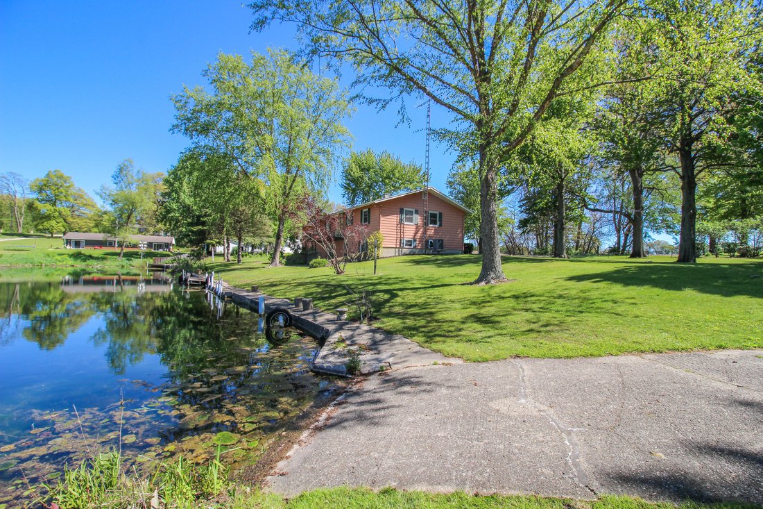 House in Three Rivers, Michigan, United States 4 - 17967977