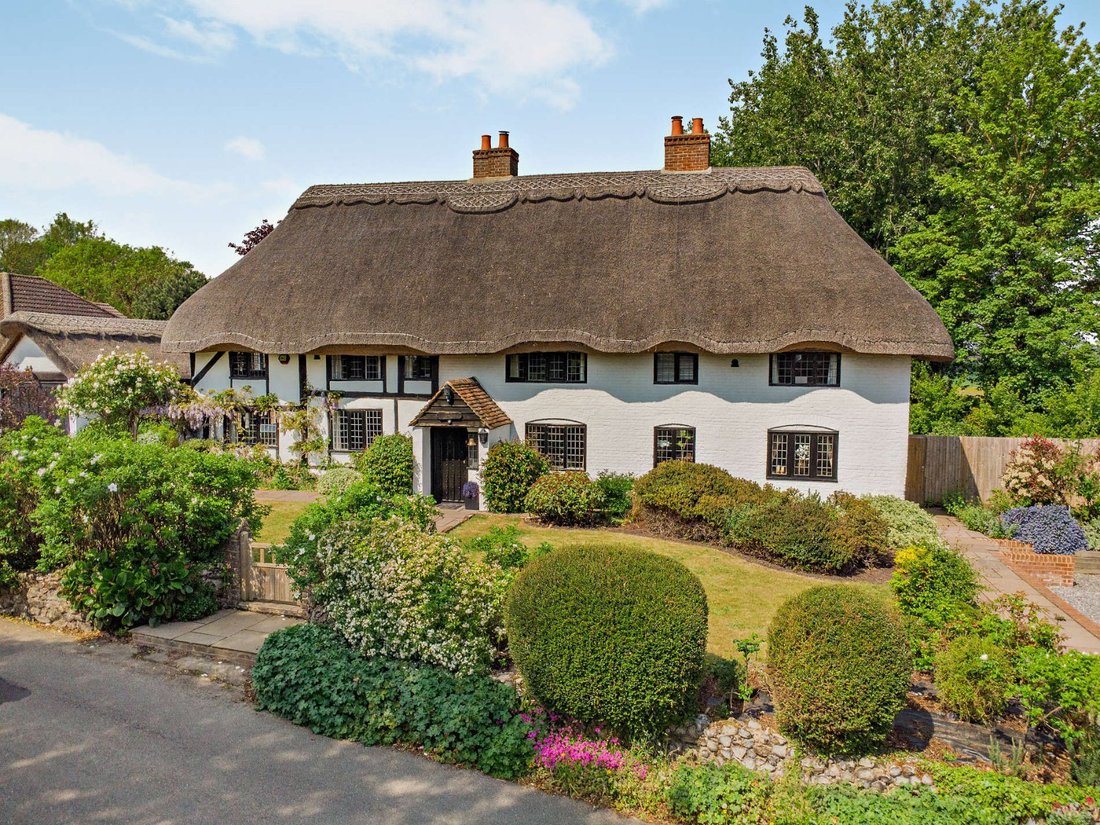 House in Borden, England 1 - 17966237