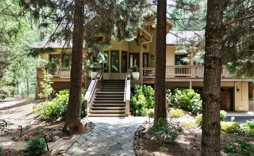 House in Shady Cove, Oregon, United States 1
