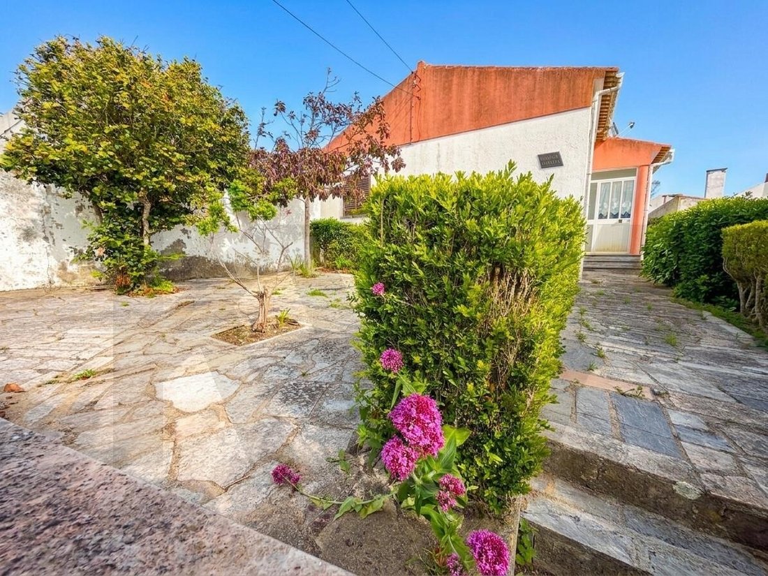 Townhouse in São João das Lampas, Lisbon, Portugal 1 - 17972021