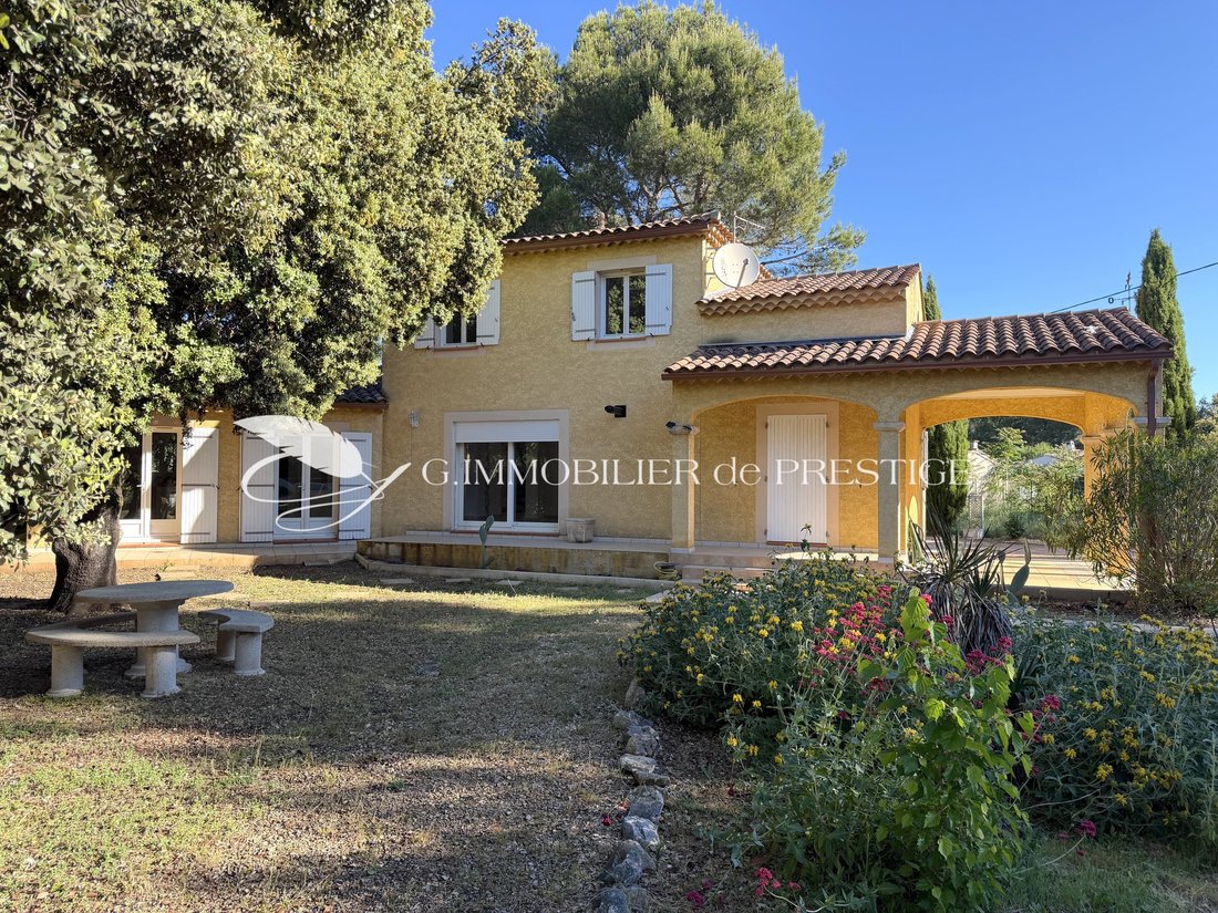 House in Mazan, Provence-Alpes-Côte d'Azur, France 4 - 17969387