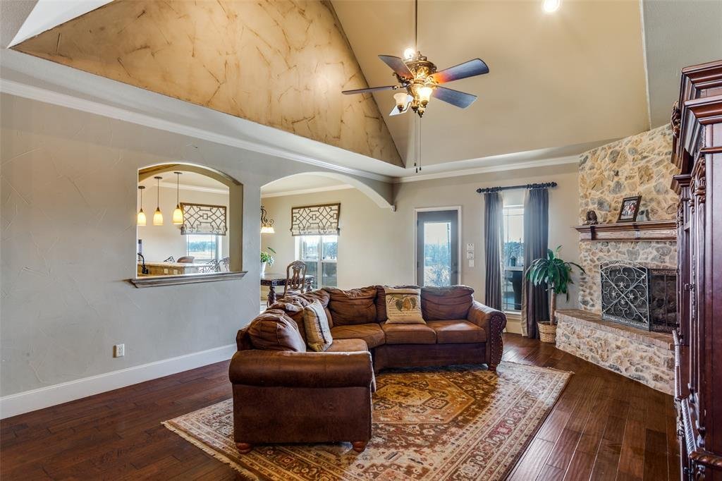 House in Paradise, Texas, United States 4 - 17966642