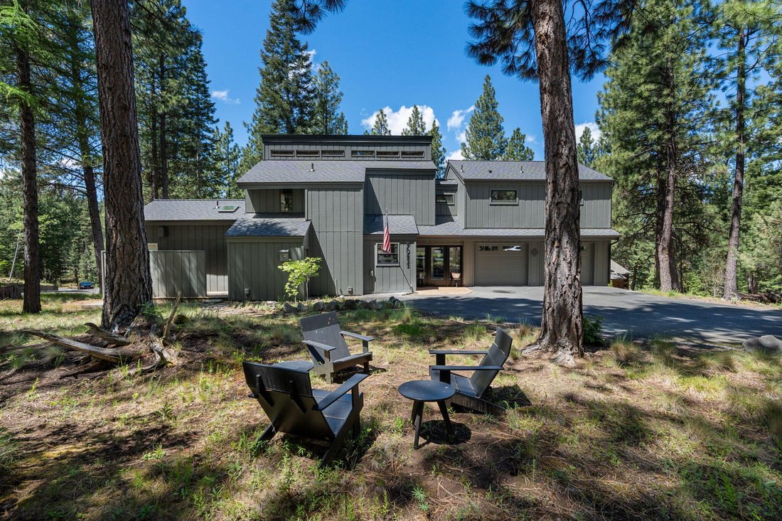House in Black Butte Ranch, Oregon, United States 1 - 17971801