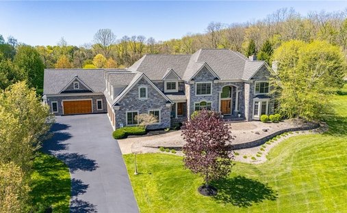 House in Pittsford, New York, United States 1