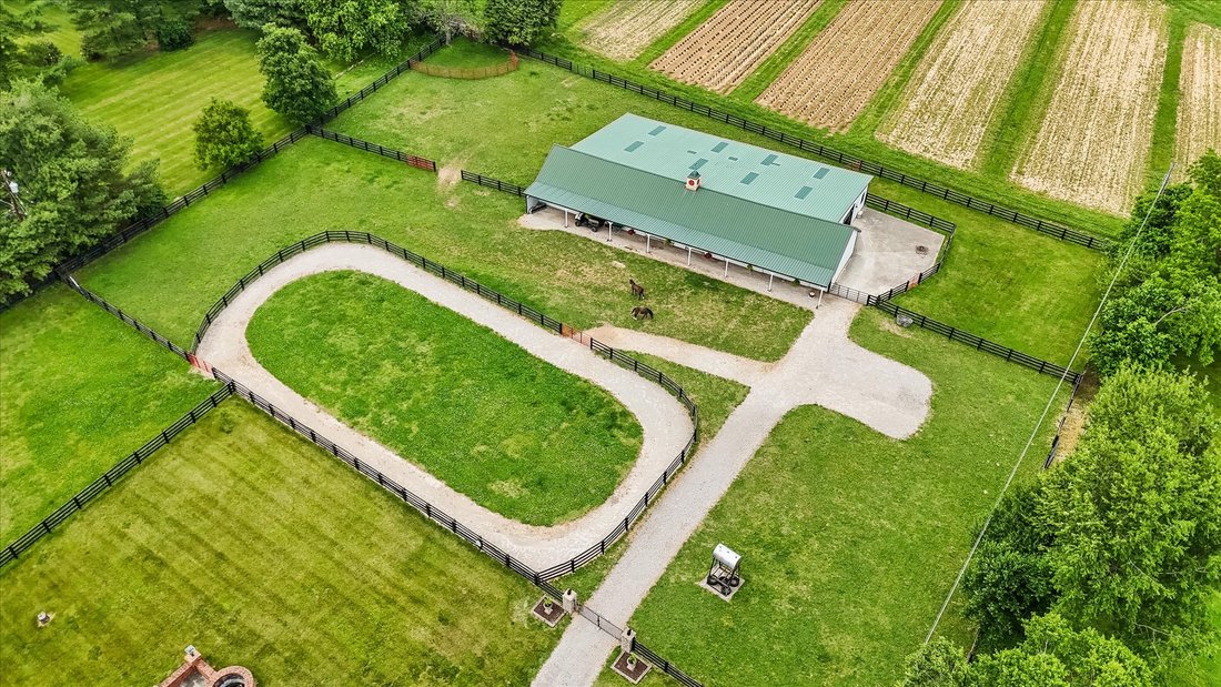 House in Shelbyville, Kentucky, United States 4 - 17967129