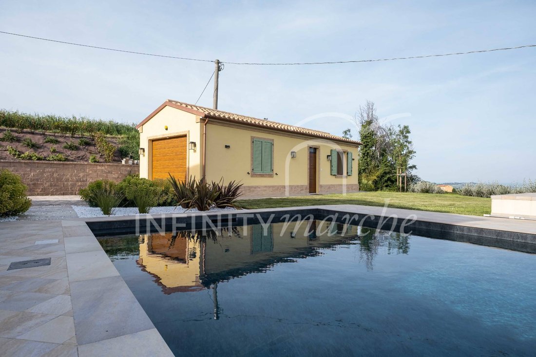 Country House in Montelupone, Marche, Italy 4 - 17971184
