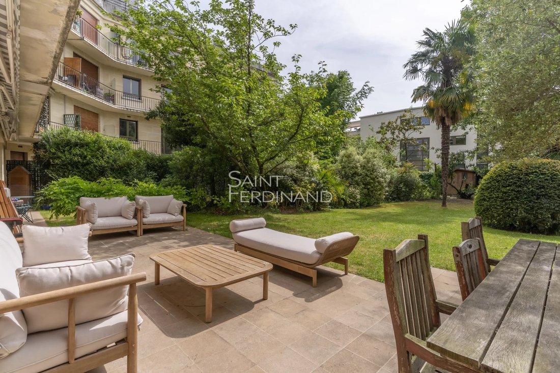 Apartment in Saint James-Général Koenig, Neuilly-sur-Seine, France 5 - 17967112
