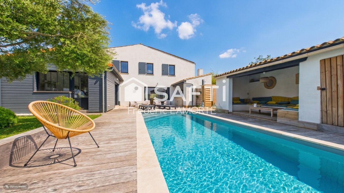 House in Saint-Medard-d'Aunis, Nouvelle-Aquitaine, France 3 - 17967989