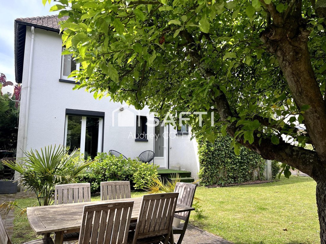 House in Cucq, Hauts-de-France, France 1 - 17967991