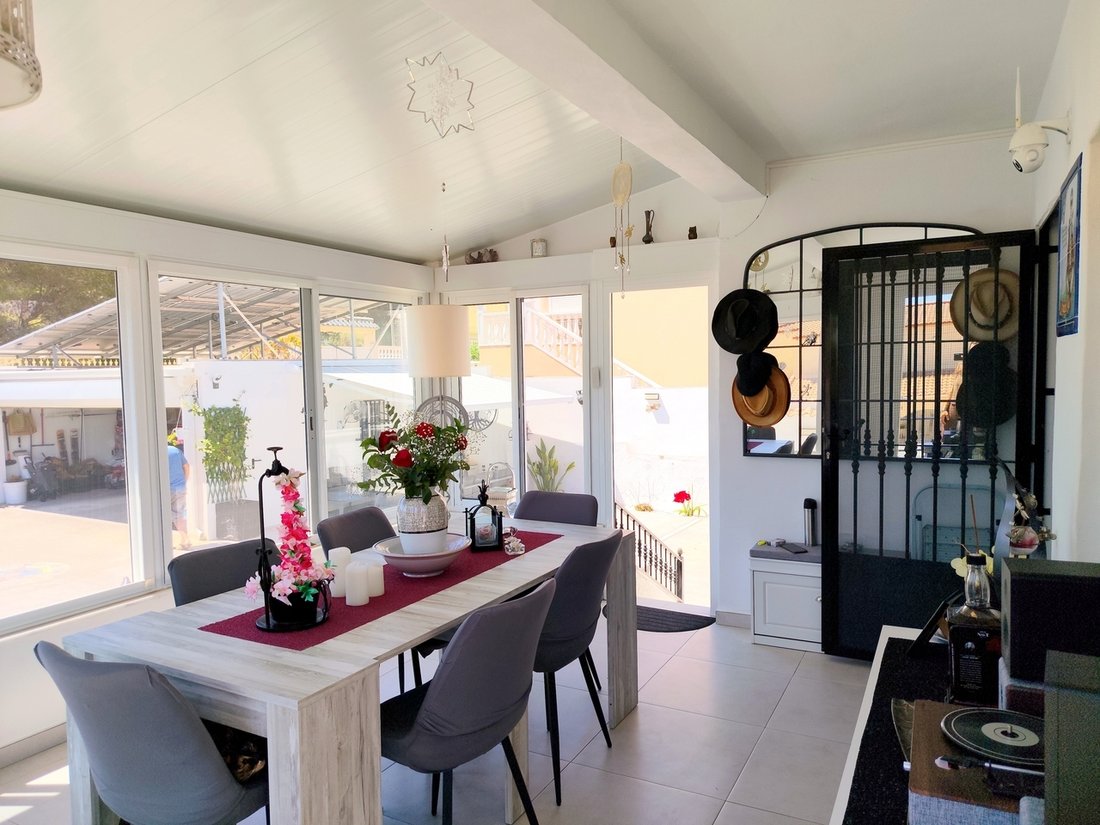 Villa in Jacarilla, Valencian Community, Spain 2 - 17970363