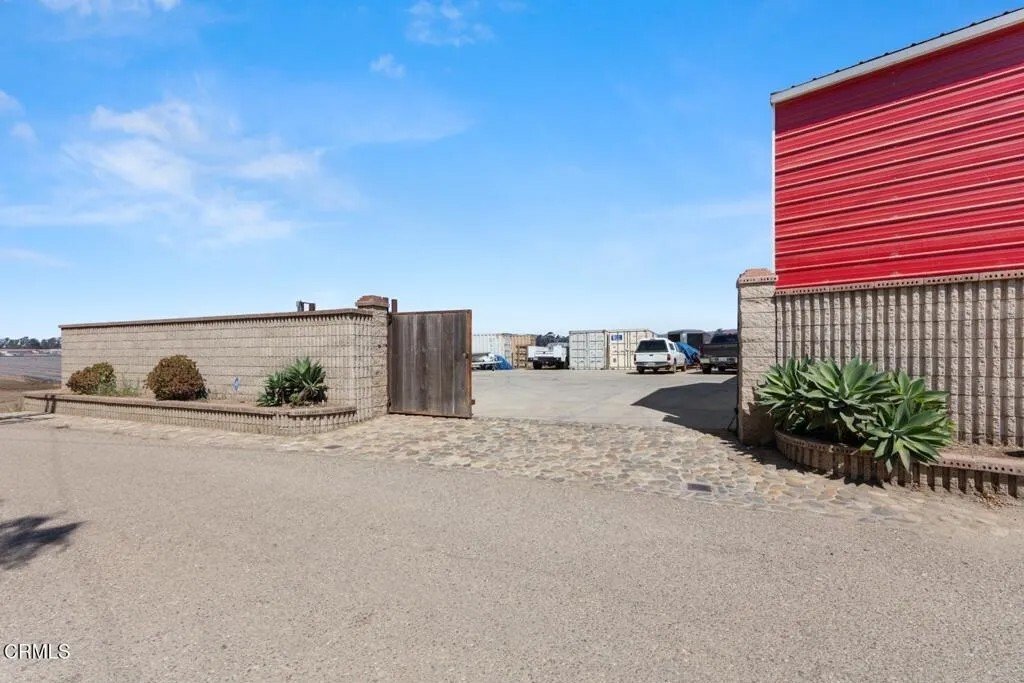 House in Santa Paula, California, United States 3 - 17966471