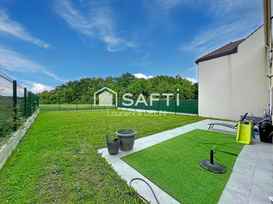 House in Jouy-le-Moutier, Ile-de-France, France 2 - 17968035