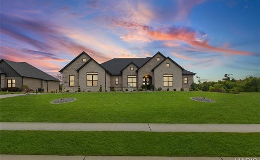 House in Edwardsville, Illinois, United States 1